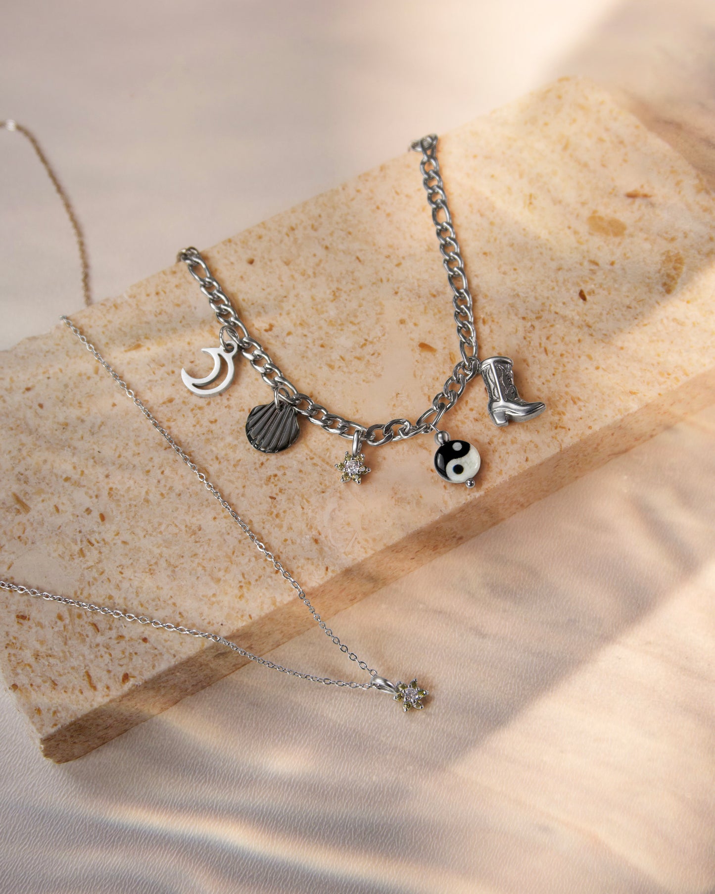 Symbolen & Geboortesteen Bedelarmband